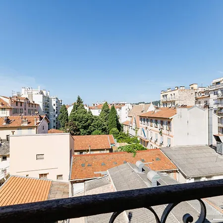 Spacieux Duplex - Carre D'Or - A 2 Min De La Mer *