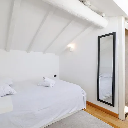 Spacieux Duplex - Carre D'or - A 2 Min De La شقة