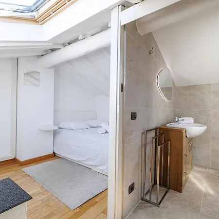 شقة Spacieux Duplex - Carre D'or - A 2 Min De La نيس