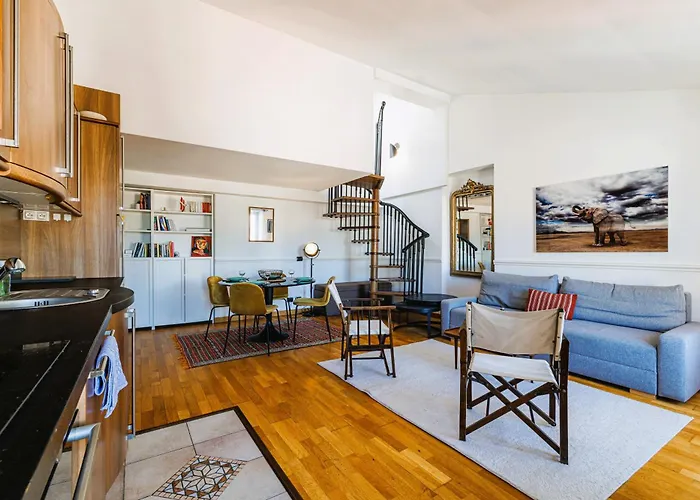 Apartmán Spacieux Duplex - Carre D'Or - A 2 Min De La Mer *