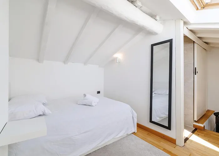 Spacieux Duplex - Carre D'Or - A 2 Min De La Mer Apartmán