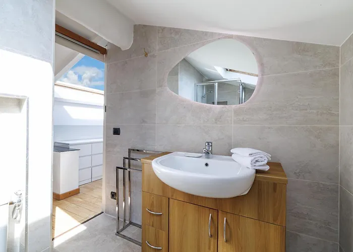 Duplex A 2 Min De La A Pied * Νίκαια